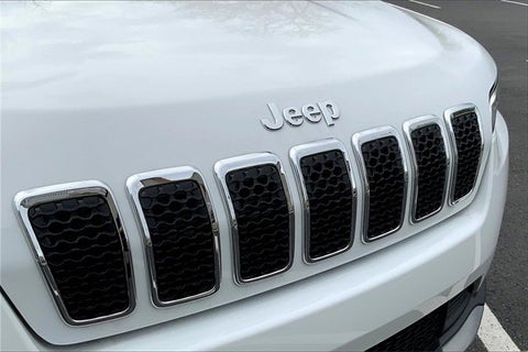 2022 Jeep Cherokee Limited in Aurora, IL - Zeigler Automotive