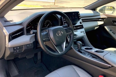 2019 Toyota Avalon XLE in Aurora, IL - Zeigler Automotive
