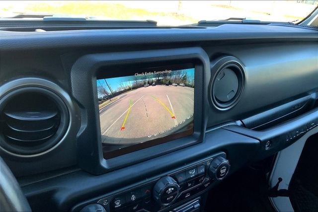 2022 Jeep Wrangler Unlimited Willys