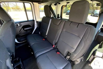 2022 Jeep Wrangler Unlimited Willys