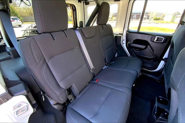 2022 Jeep Wrangler Unlimited Willys