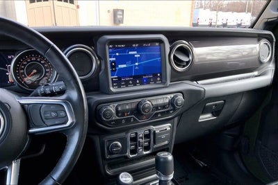 2022 Jeep Wrangler Unlimited Sahara Altitude