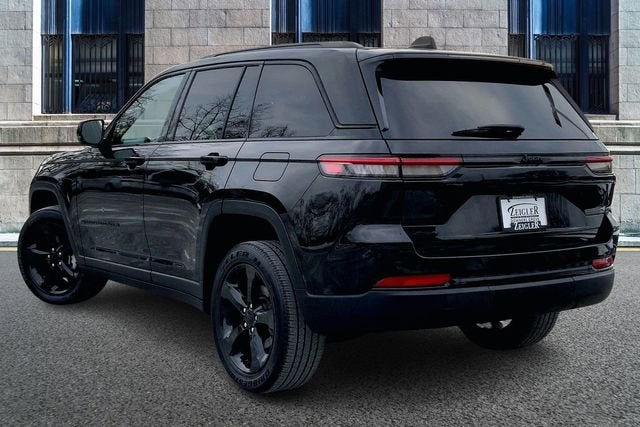 2023 Jeep Grand Cherokee Altitude