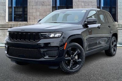 2022 Jeep Grand Cherokee Altitude
