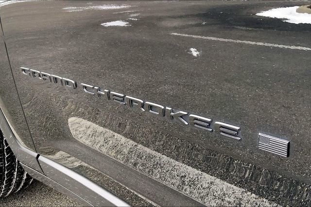 2022 Jeep Grand Cherokee Altitude