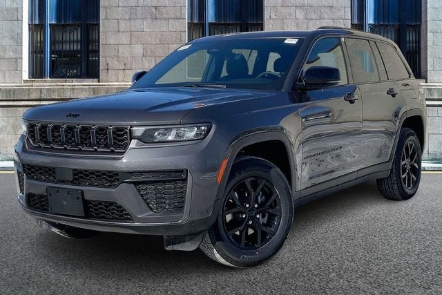 2026 JEEP GRAND CHEROKEE - Image 2