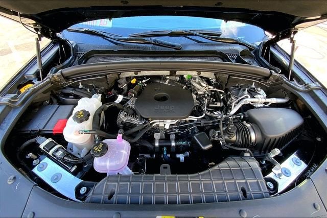 2026 JEEP GRAND CHEROKEE - Image 11