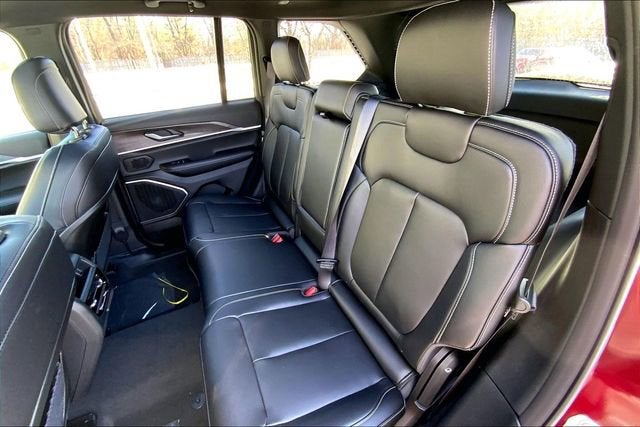 2026 JEEP GRAND CHEROKEE - Image 10