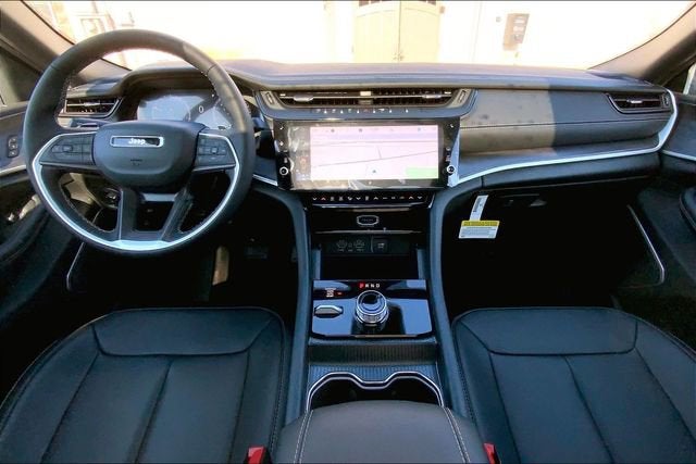 2026 JEEP GRAND CHEROKEE - Image 5