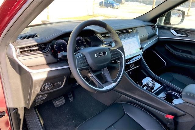 2026 JEEP GRAND CHEROKEE - Image 8