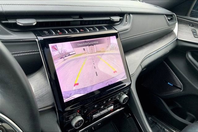 2022 Jeep Grand Cherokee Overland