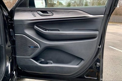 2022 Jeep Grand Cherokee Overland