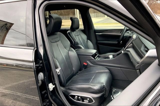 2022 Jeep Grand Cherokee Overland