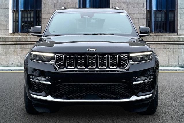 2023 Jeep Grand Cherokee Summit Reserve