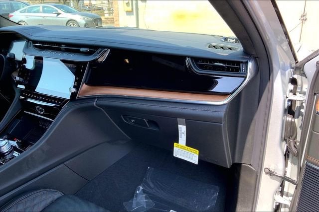 2026 Jeep Grand Cherokee Summit
