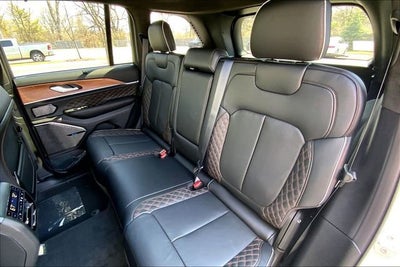 2026 Jeep Grand Cherokee Summit