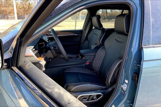 2026 Jeep Grand Cherokee Summit