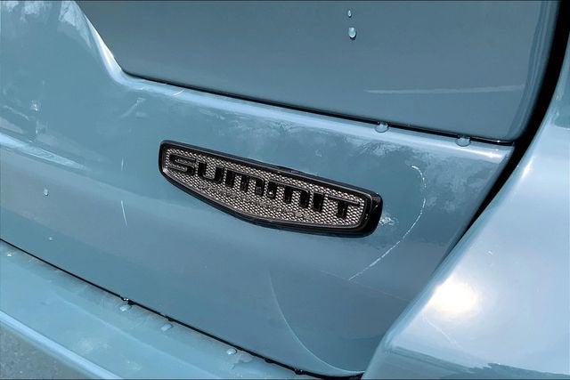 2026 Jeep Grand Cherokee Summit