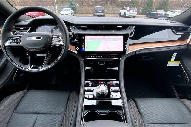 2026 Jeep Grand Cherokee Summit