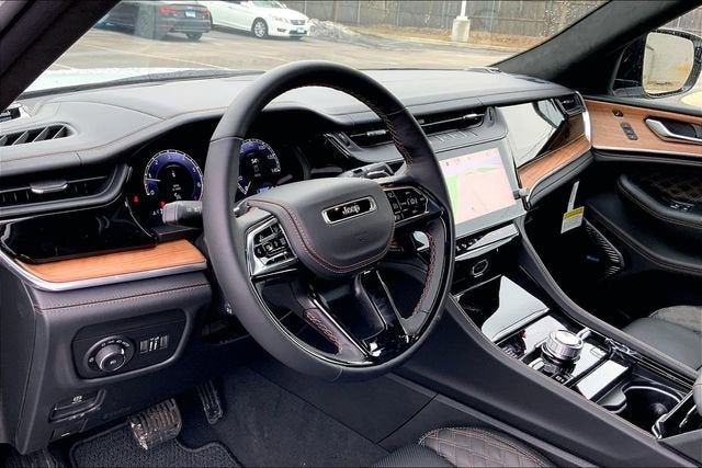 2026 Jeep Grand Cherokee Summit