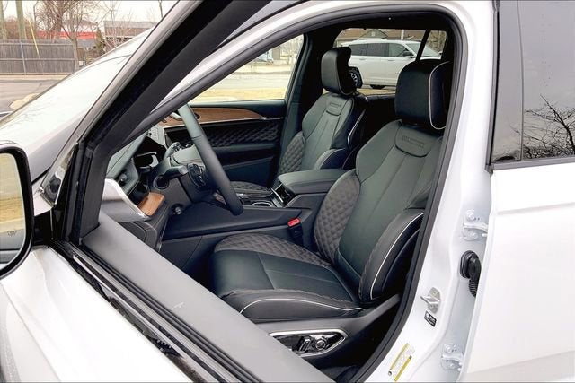 2026 Jeep Grand Cherokee Summit