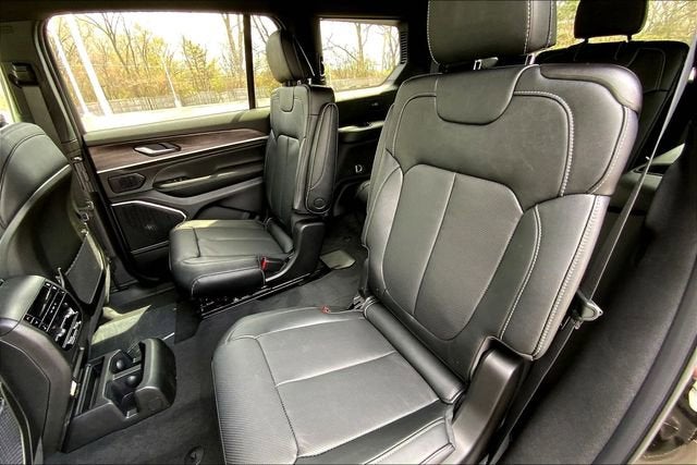 2026 Jeep Grand Cherokee L Limited Reserve