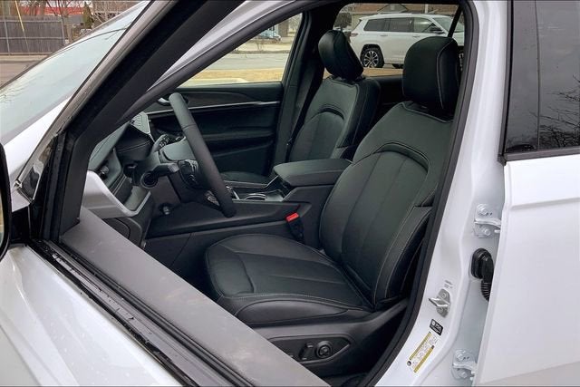 2026 Jeep Grand Cherokee L Limited Reserve