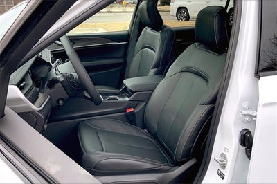 2026 Jeep Grand Cherokee L Limited Reserve