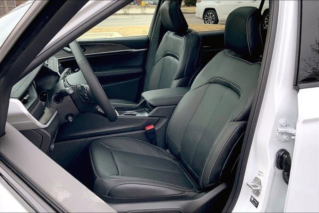 2026 Jeep Grand Cherokee L Limited Reserve