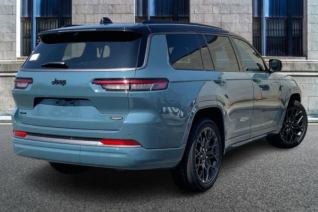 2026 Jeep Grand Cherokee L Summit