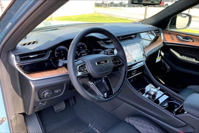 2026 Jeep Grand Cherokee L Summit