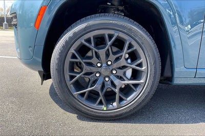 2026 Jeep Grand Cherokee L Summit