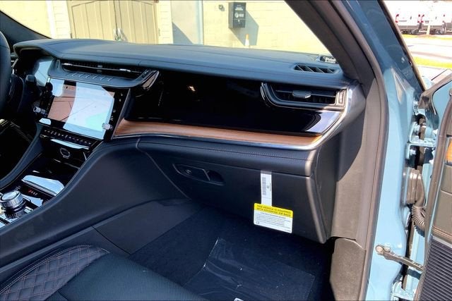 2026 Jeep Grand Cherokee L Summit