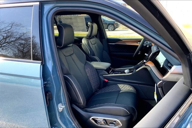 2026 Jeep Grand Cherokee L Summit