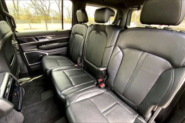 2022 Jeep Wagoneer Series II