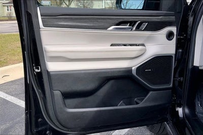 2022 Jeep Wagoneer Series II