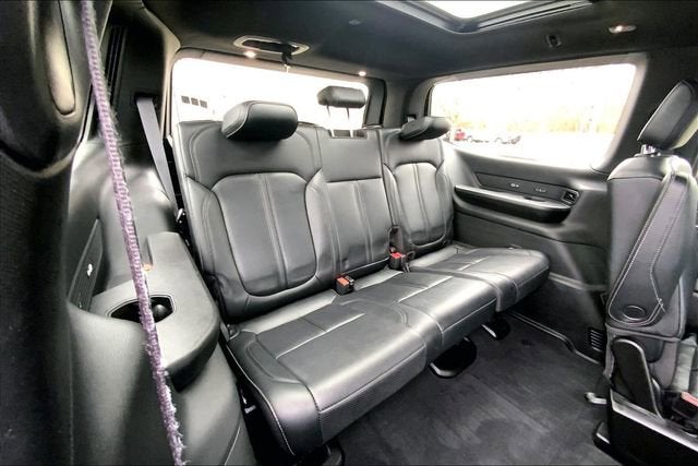 2023 Jeep Wagoneer Series III