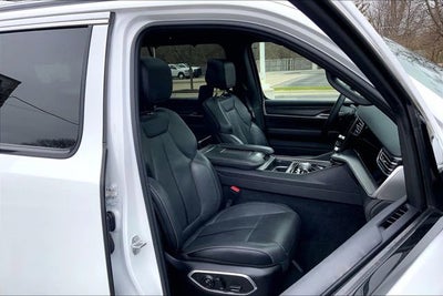 2023 Jeep Wagoneer Series III