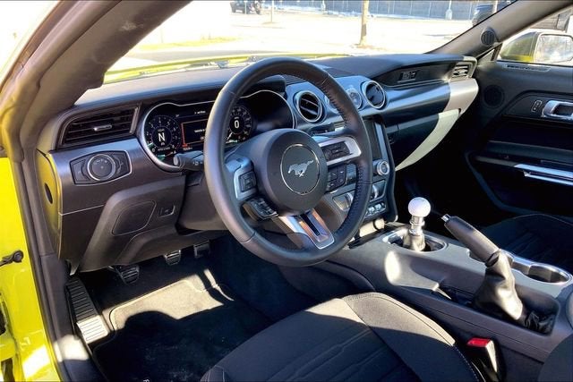 2021 FORD MUSTANG - Image 13
