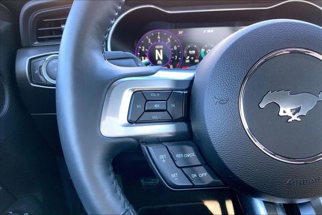 2021 FORD MUSTANG - Image 16