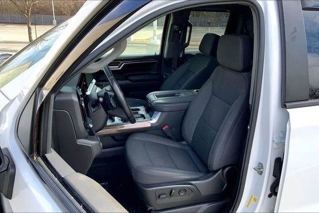 2022 CHEVROLET SILVERADO - Image 24