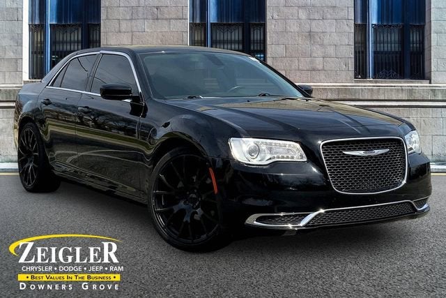 2020 Chrysler 300 Touring