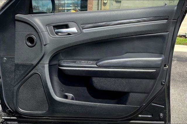 2020 Chrysler 300 Touring