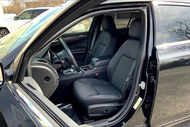 2020 Chrysler 300 Touring