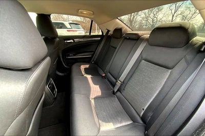 2020 Chrysler 300 Touring