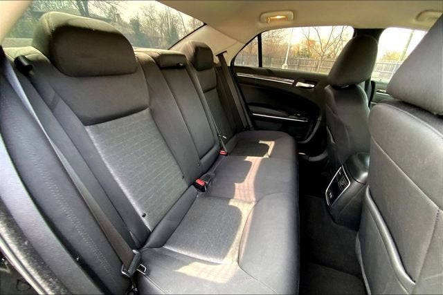 2020 Chrysler 300 Touring