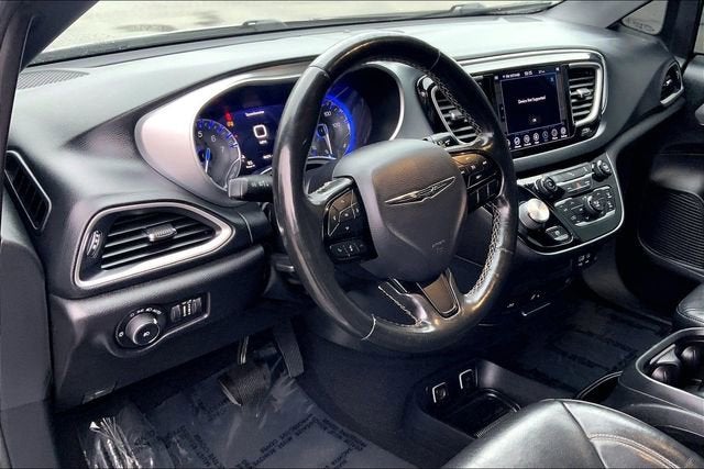 2020 Chrysler Pacifica Touring L Plus