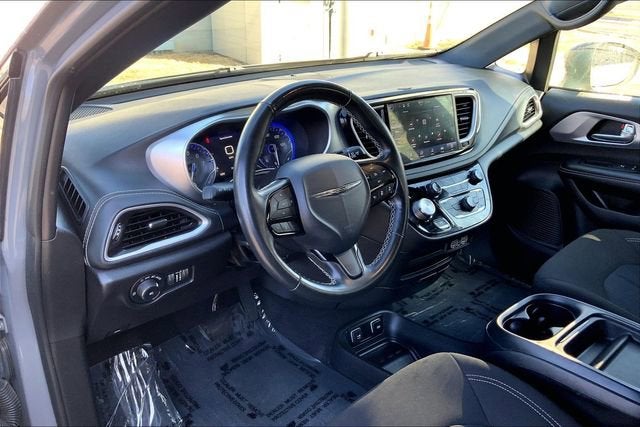 2021 Chrysler Pacifica Touring