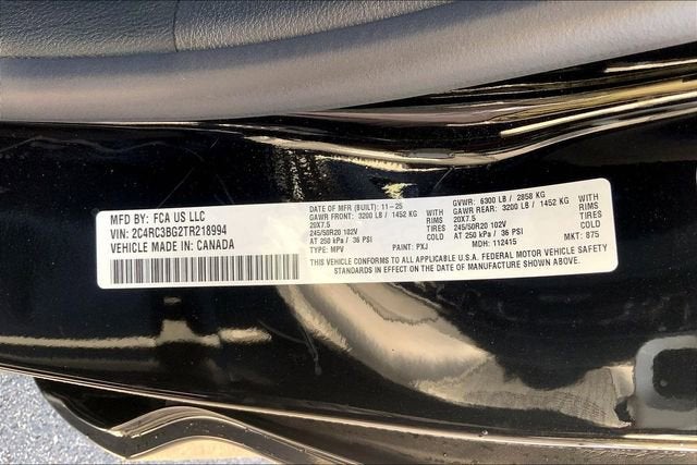 2026 Chrysler Pacifica Select