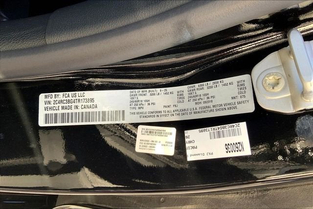 2026 Chrysler Pacifica Select